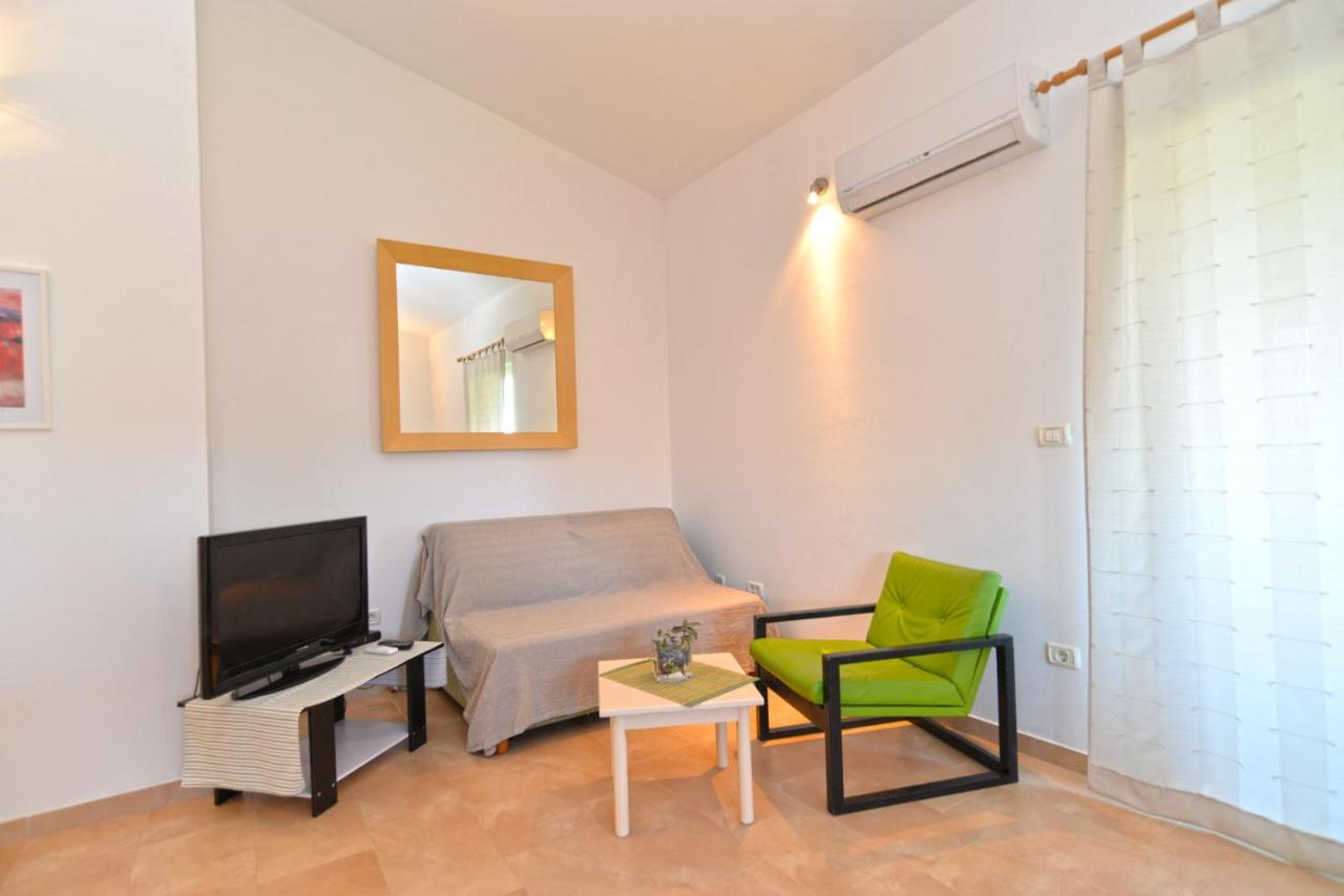 Apartments Bernarda 1773 Banjole Kültér fotó