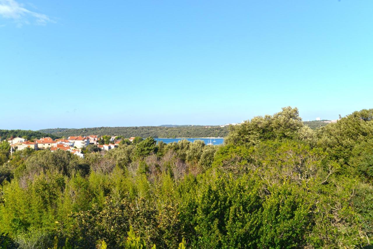 Apartments Bernarda 1773 Banjole Kültér fotó