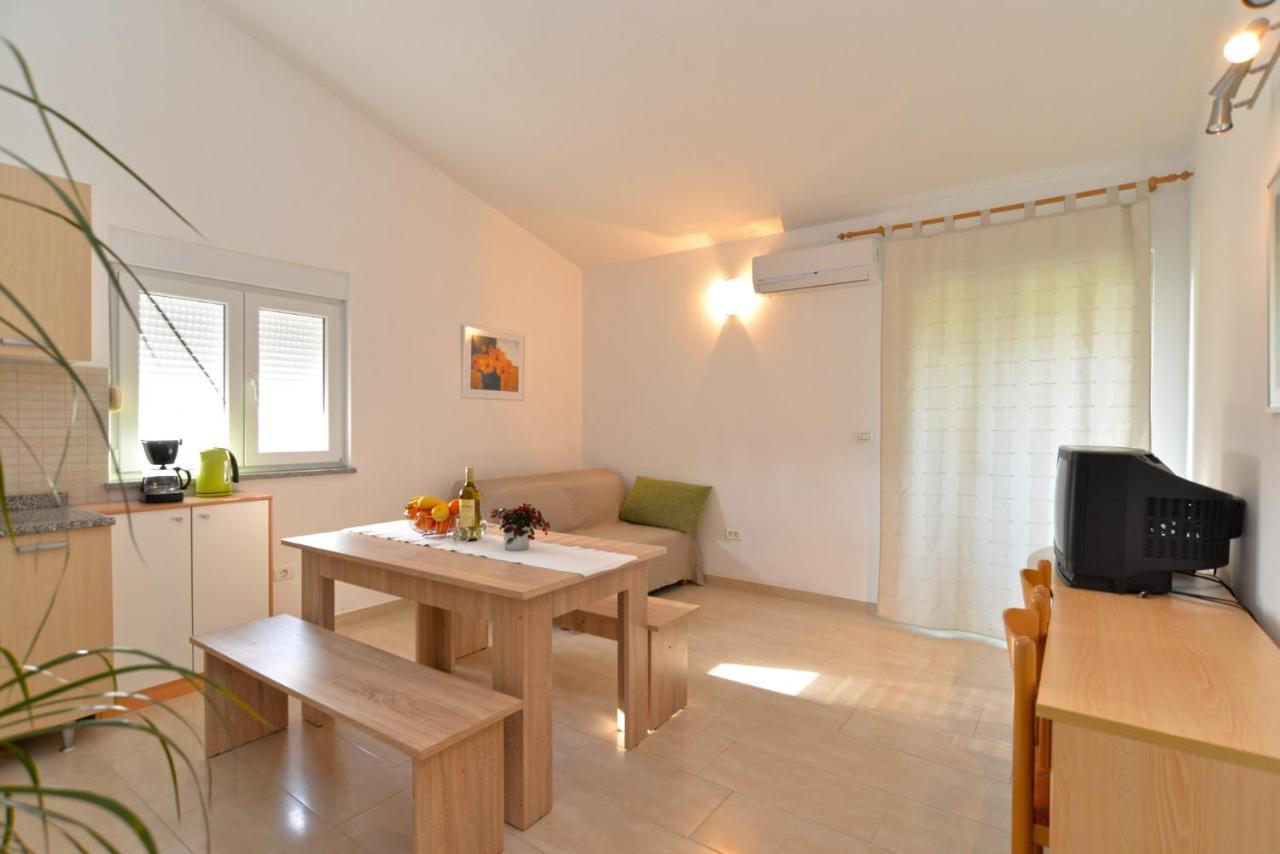 Apartments Bernarda 1773 Banjole Kültér fotó