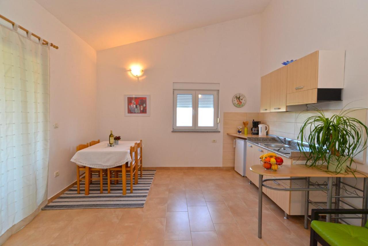 Apartments Bernarda 1773 Banjole Kültér fotó